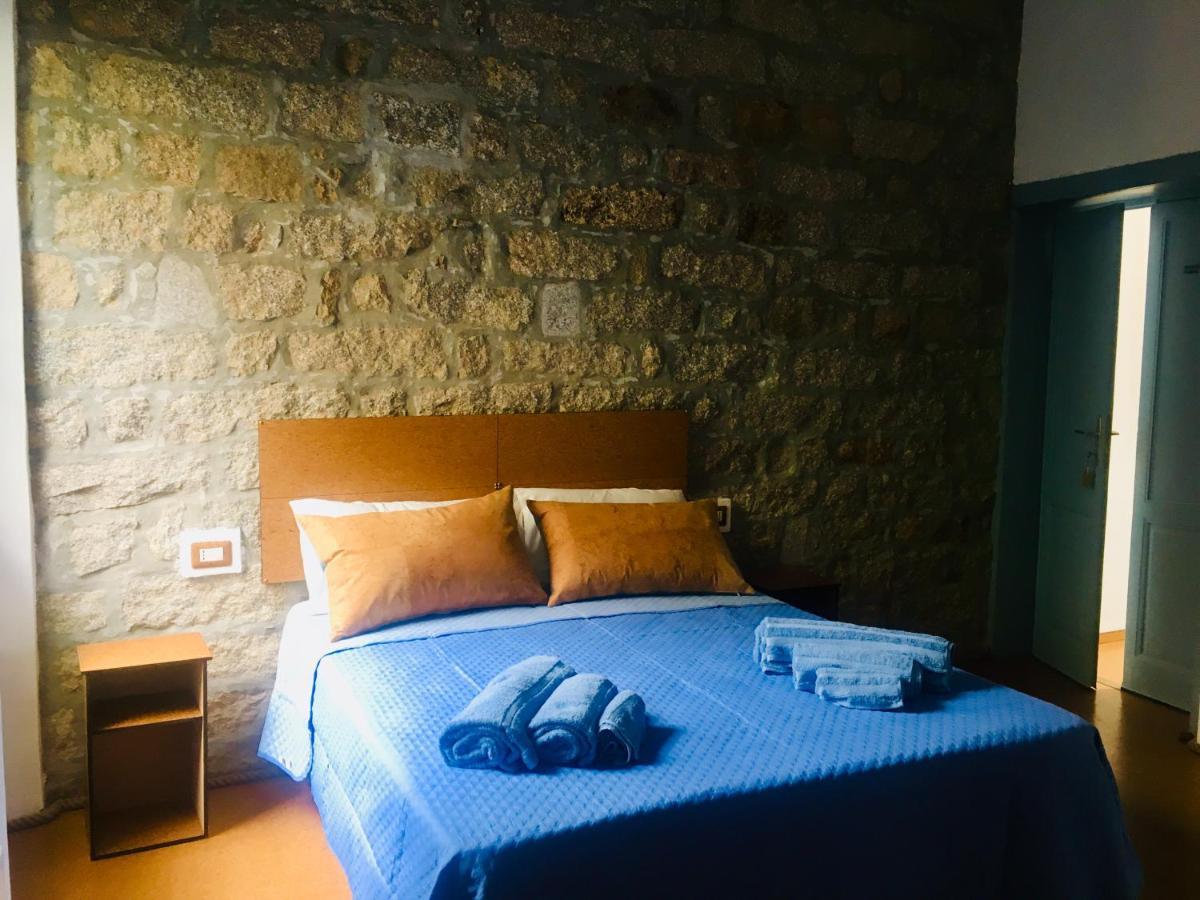 La Vecchia Posta B&B Calangianus Esterno foto