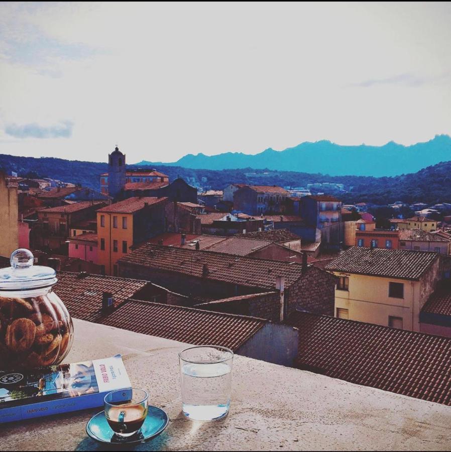 La Vecchia Posta B&B Calangianus Esterno foto